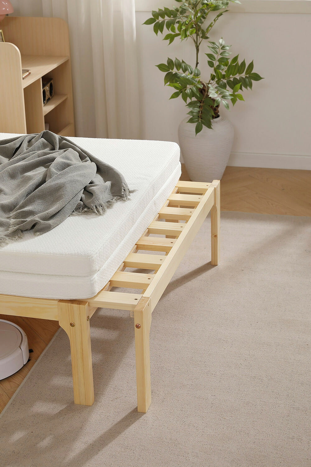 【ナチュラル/ホワイト/ブラウン】デイベッド ソファベッド シングル 木製 伸長式ベッド 変形ベッド ベッドフレーム 伸縮 下収納 おしゃれ 2way 天然木 来客用 ナチュラル リビング パイン材 すのこ仕様 リビング 寝室