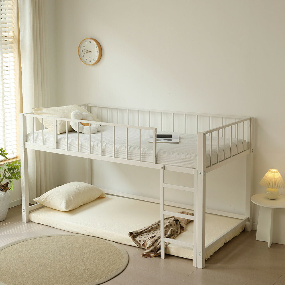 【ブラック/ホワイト】ロフトベッド パイプベッド シングル ハイタイプ 大人用 ブラック 黒 白 テーブル付き はしご付き 高さ110cm システムベッド スチール 北欧風 一人暮らし スチール 耐震 ベッド 子供部屋