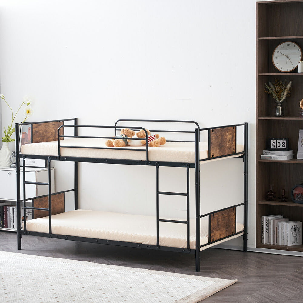 【ブラック/ホワイト】三段ベッド 子供 パイプベッド 大人用 シングル ベッド パイプベッド 3段ベッド はしご付き スチール コンパクト 分離可能 省スペース 寮 白 黒 二色展開 耐震