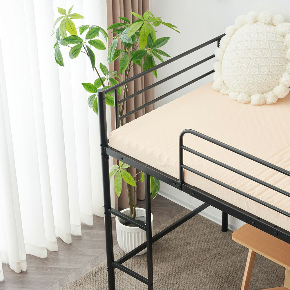 【ブラック/ホワイト】ロフトベッド パイプベッド シングル ハイタイプ 大人用 ブラック 黒 白 テーブル付き はしご付き 高さ136cm システムベッド スチール 北欧風 一人暮らし スチール 耐震 ベッド 子供部屋