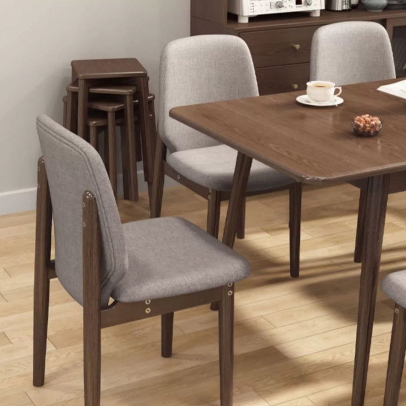 チェア,ダイニングチェア,レトロ,椅子,天然木,北欧風,おしゃれ,体にフィット