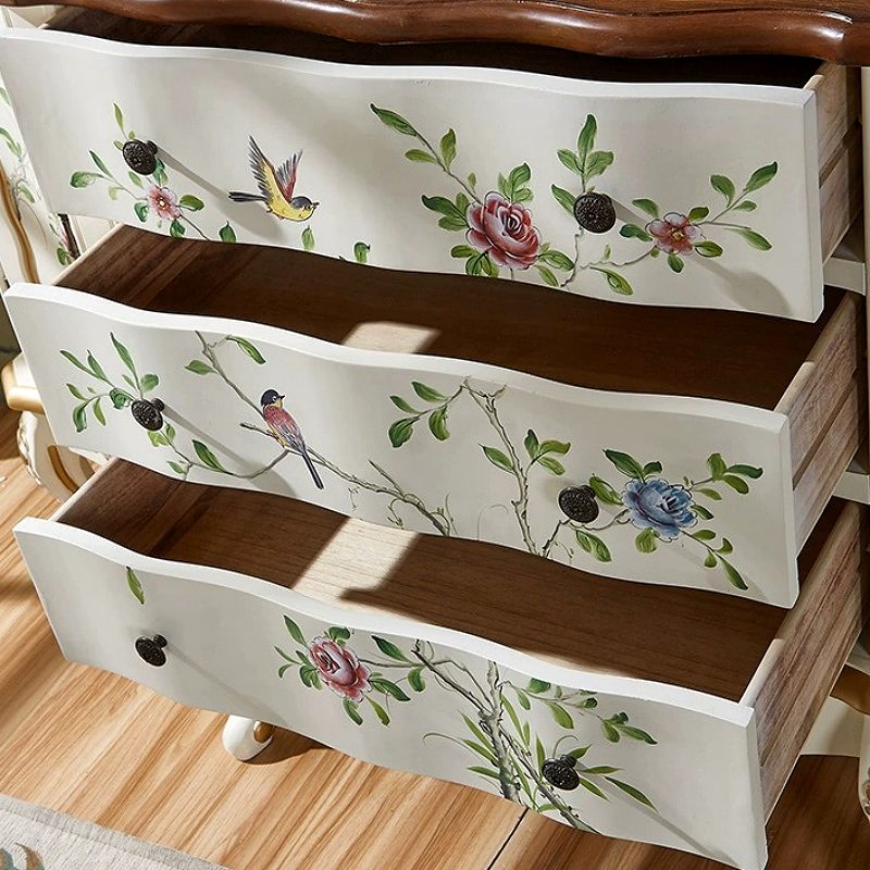 Casaconer | キャビネット・ほぼ完成品・脚の取り付けが必要・キッチン収納・姫系・アクセサリー・扉収納・3段引き出し・猫脚デザイン・FAX台・電話台・手描き花鳥模様