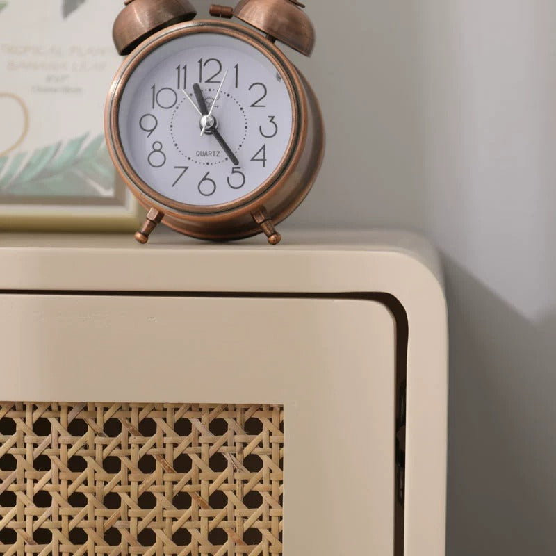 Casaconer | ナイトテーブル・サイドテーブル・ベッドサイドチェスト・ベッドサイド・木製・収納・おしゃれ・コンセント・引き出し・シンプル・モダン・ナチュラル・寝室収納・読書・・コンパクト・ダークブラウン・ナチュラル