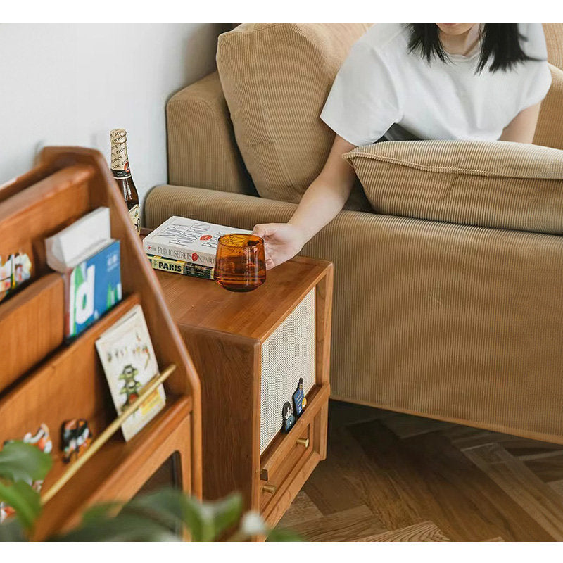 Casaconer | ナイトテーブル・木製・天然木・おしゃれ・シンプル・収納付き・小物収納・47