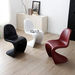 繊維強化プラスチック 椅子 パントンチェア Panton Chair デザイナーズチェア 異形チェア モダン 北欧風 おしゃれ ラグジュアリー 赤 レッド 黒 ブラック 白 ホワイト 造形美 クリエイティブ ダイニングチェア 書斎チェア インテリア家具 FRP