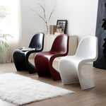 繊維強化プラスチック 椅子 パントンチェア Panton Chair デザイナーズチェア 異形チェア モダン 北欧風 おしゃれ ラグジュアリー 赤 レッド 黒 ブラック 白 ホワイト 造形美 クリエイティブ ダイニングチェア 書斎チェア インテリア家具 FRP