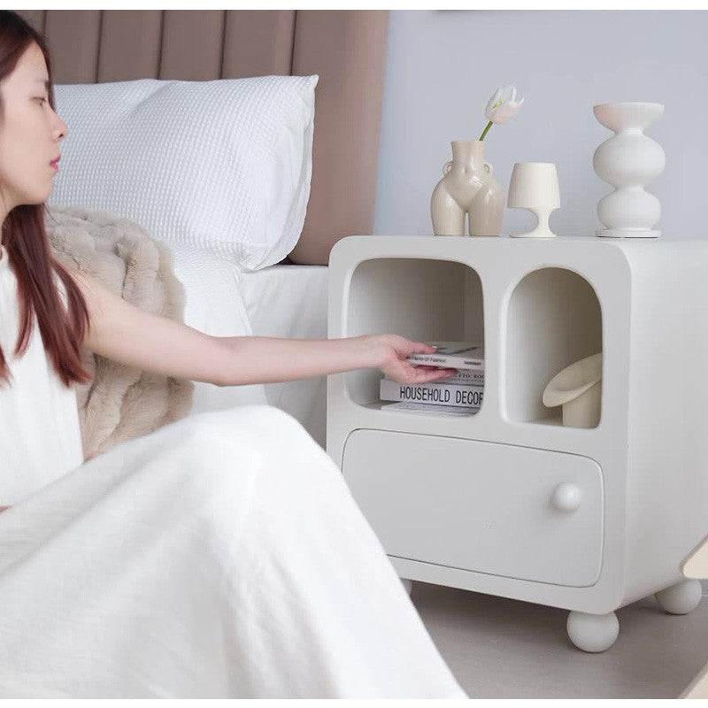 Casaconer | サイドテーブル・モダン・おしゃれ・韓国風・収納付き・寝室・小物収納・収納・幅50