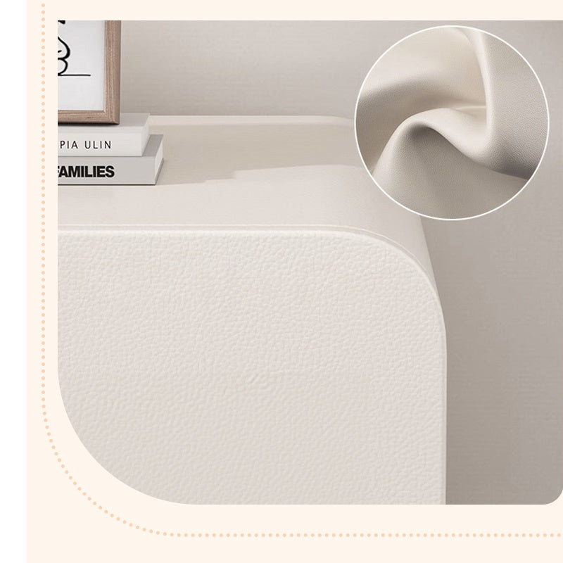 Casaconer | サイドテーブル・ナイトテーブル・合皮・寝室収納・リビング・ベッドルーム・クリーム風・フェミニン