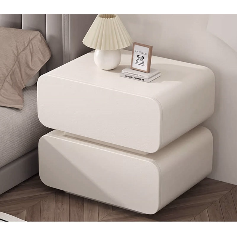 Casaconer | サイドテーブル・ナイトテーブル・合皮・寝室収納・リビング・ベッドルーム・クリーム風・フェミニン