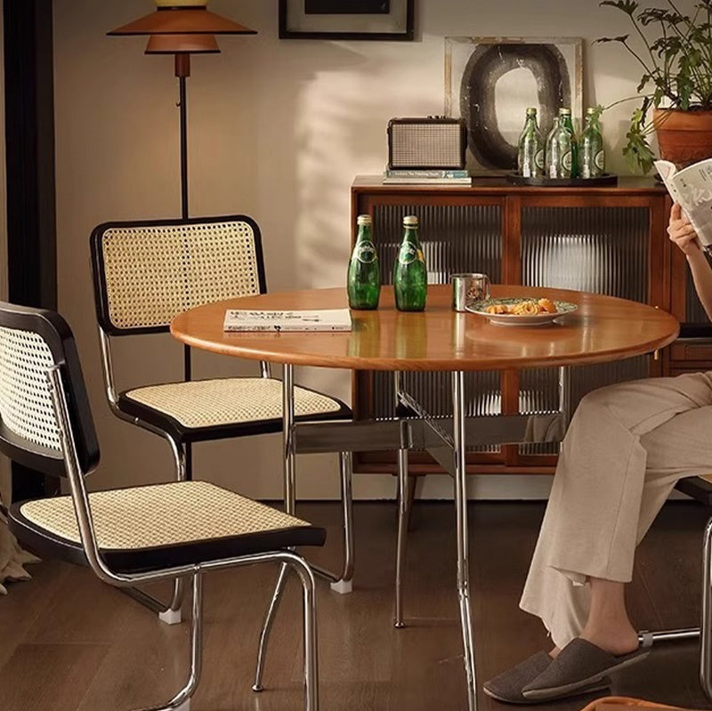 Casaconer | ダイニングテーブル・無垢材天板・スチール脚・円型・食卓テーブル・直径80cm/100cm・4人・6人掛け・おしゃれ・モダン・ナチュラル/ウォルナットカラー・リビング・お手入れ・耐摩耗・艶消し・丸テーブル