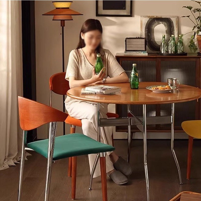 Casaconer | ダイニングテーブル・無垢材天板・スチール脚・円型・食卓テーブル・直径80cm/100cm・4人・6人掛け・おしゃれ・モダン・ナチュラル/ウォルナットカラー・リビング・お手入れ・耐摩耗・艶消し・丸テーブル