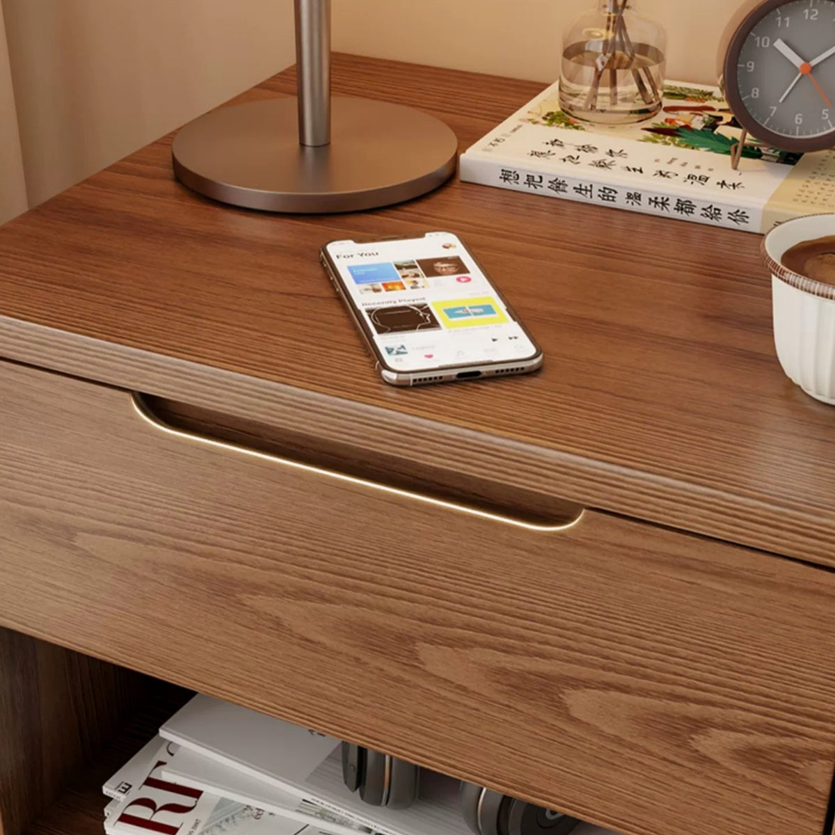 Casaconer | ナイトテーブル・木製ナイトテーブル・天然木・北欧・おしゃれ・収納・小物収納・寝室・幅45