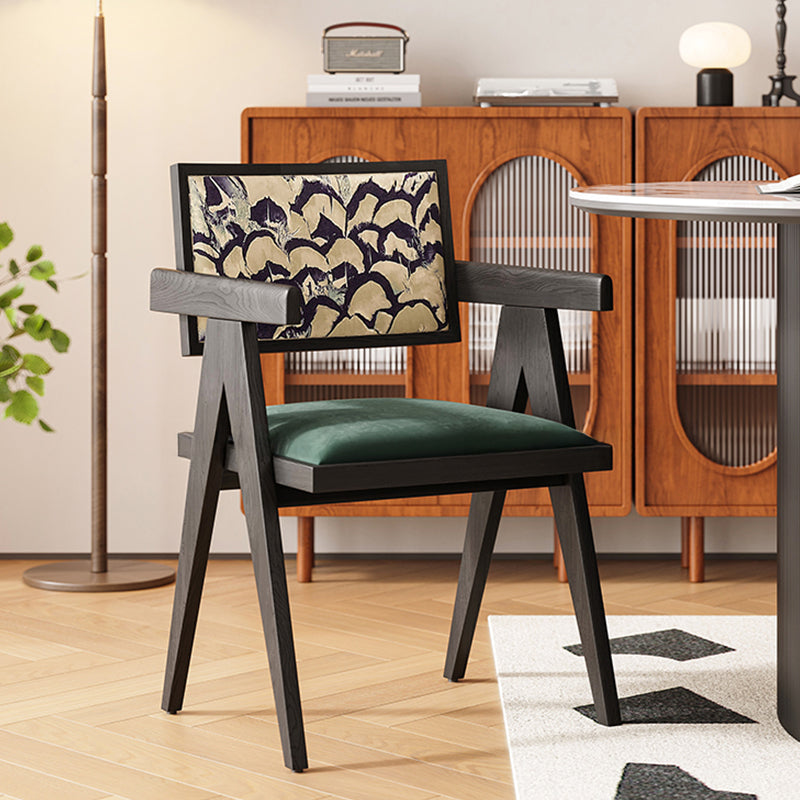 Casaconer | ダイニングチェア・アーム付き・木製・幅45.5×奥行51×高さ79cm・座面高45cm・プリント背もたれ・2色展開・モダン・北欧