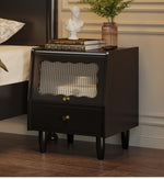 サイドテーブル,ナイトテーブル,レトロ,収納,リビング,寝室,無垢材,ベッドルーム,ヴィンテージ,木目調,特徴