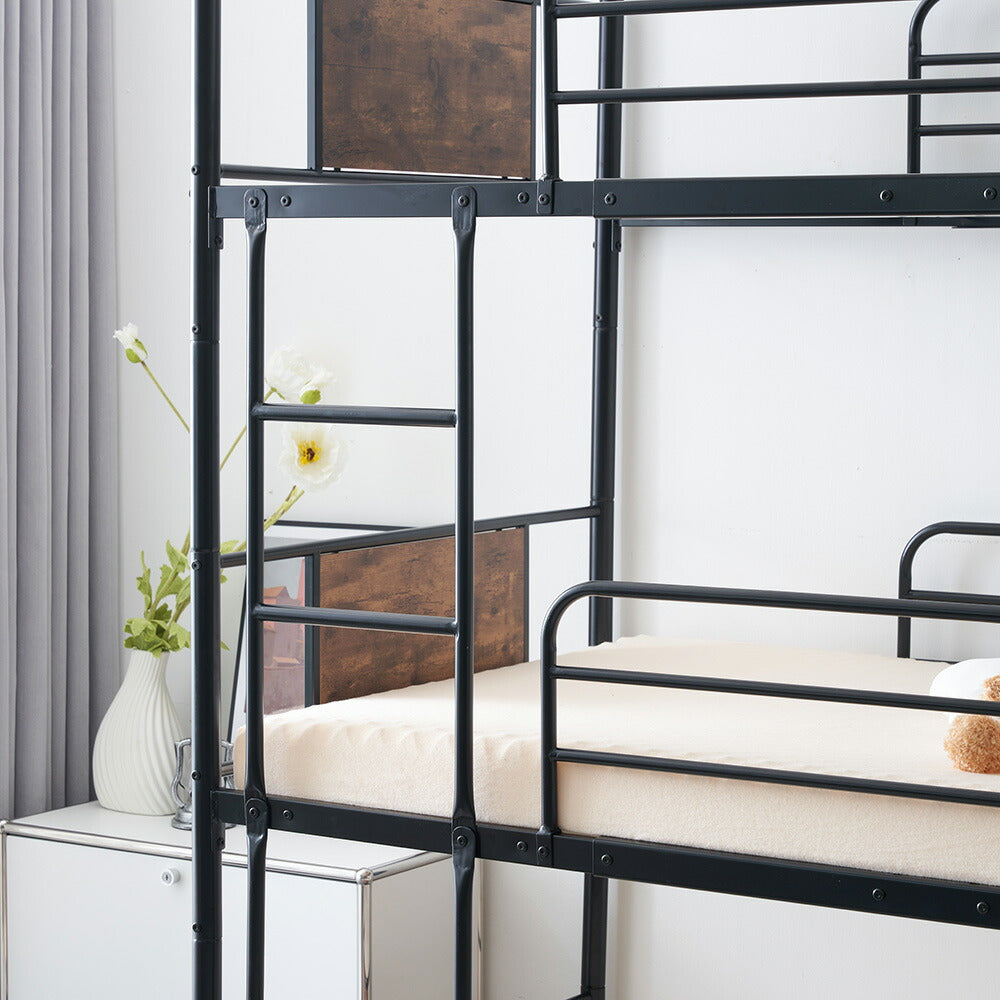 【ブラック/ホワイト】三段ベッド 子供 パイプベッド 大人用 シングル ベッド パイプベッド 3段ベッド はしご付き スチール コンパクト 分離可能 省スペース 寮 白 黒 二色展開 耐震