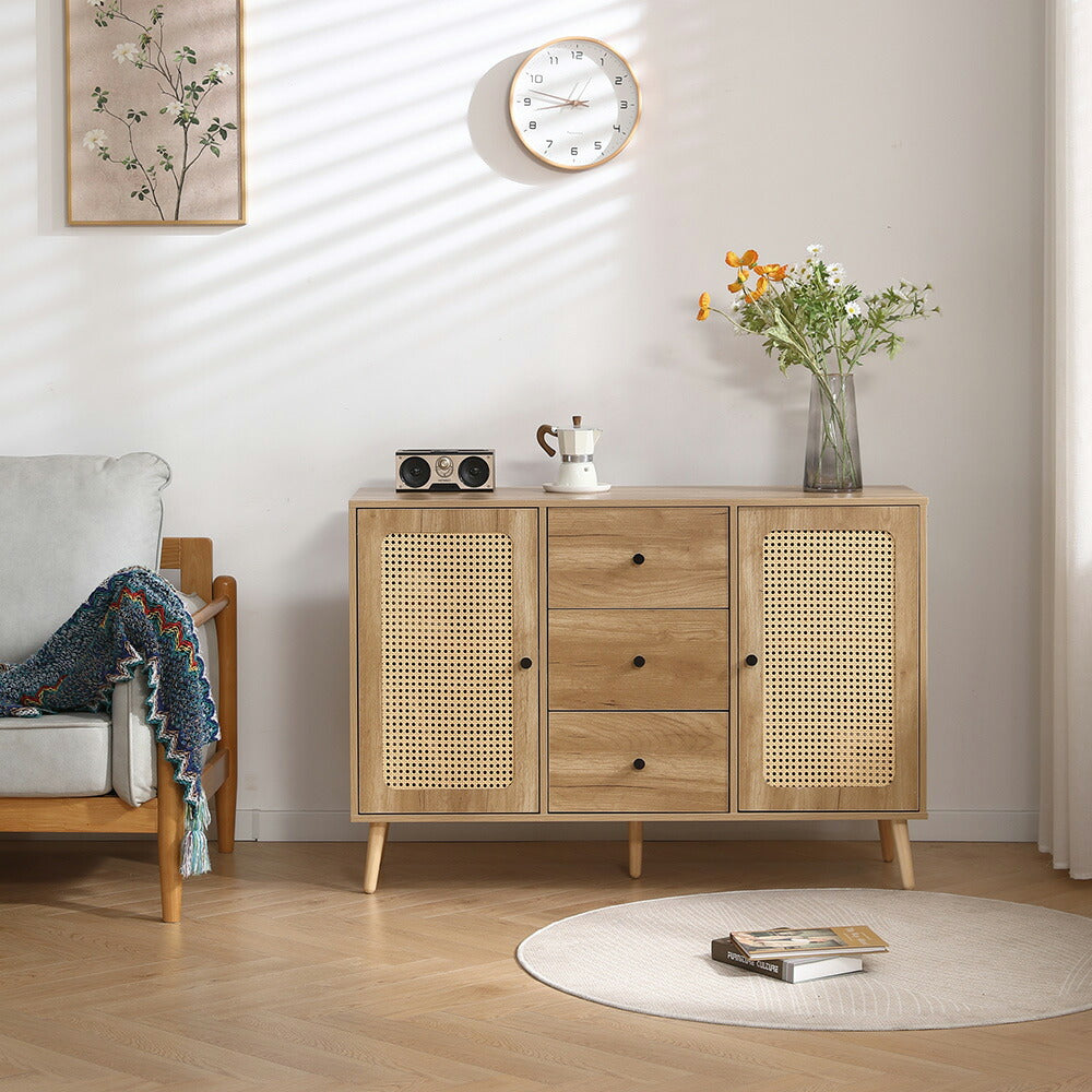 キャビネット サイドボード チェスト 3杯引き出し付き 大容量 収納棚 リビング 収納 ローボード 収納チェスト 幅120 ヴィンテージ 扉付き リビングボード おしゃれ 整理タンス 北欧 木目調 ラタン風 おしゃれ 寝室 キッチン ナチュラル