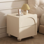 サイドテーブル,ナイトテーブル,クリーム,フェミニン,寝室,ベッドルーム,キュート,おしゃれ