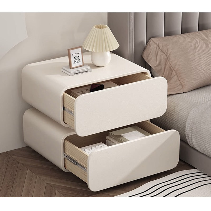 Casaconer | サイドテーブル・ナイトテーブル・合皮・寝室収納・リビング・ベッドルーム・クリーム風・フェミニン