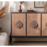 Casaconer | キャビネット・木製・扉付き・北欧・無垢・アンティーク・おしゃれ・家具・エレガント・クラシック・ヨーロッパ・アンティーク調・食器棚・キッチン・ヴィンテージ・リビング・おしゃれ・ヨーロピアン・戸棚・収納家具・アンティーク風・北欧