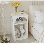 サイドテーブル,ナイトテーブル,ディスプレー,小物収納,寝室,ベッドルーム,コンパクト,北欧風,角丸のデザイン